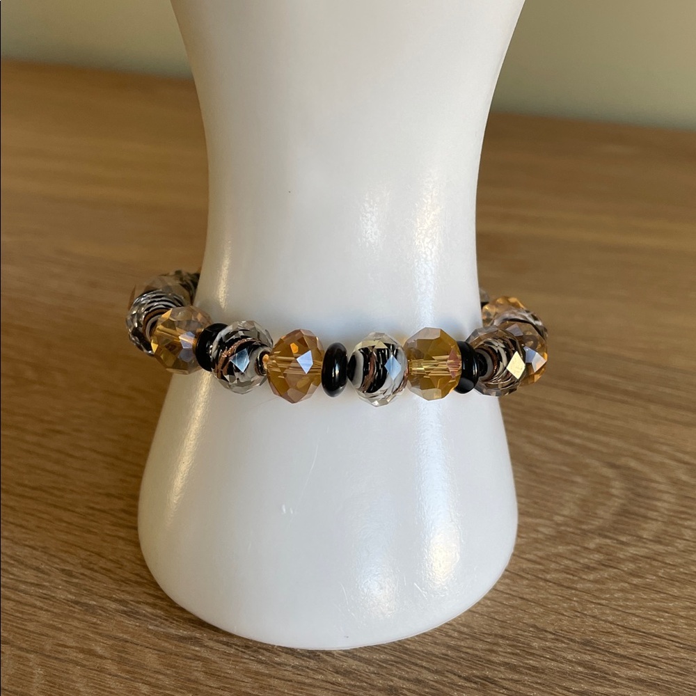 HAND CRAFTED BEADED BRACELET Elegant Black & Gold Faceted Crystal Beaded Glam - Picture 5 of 15